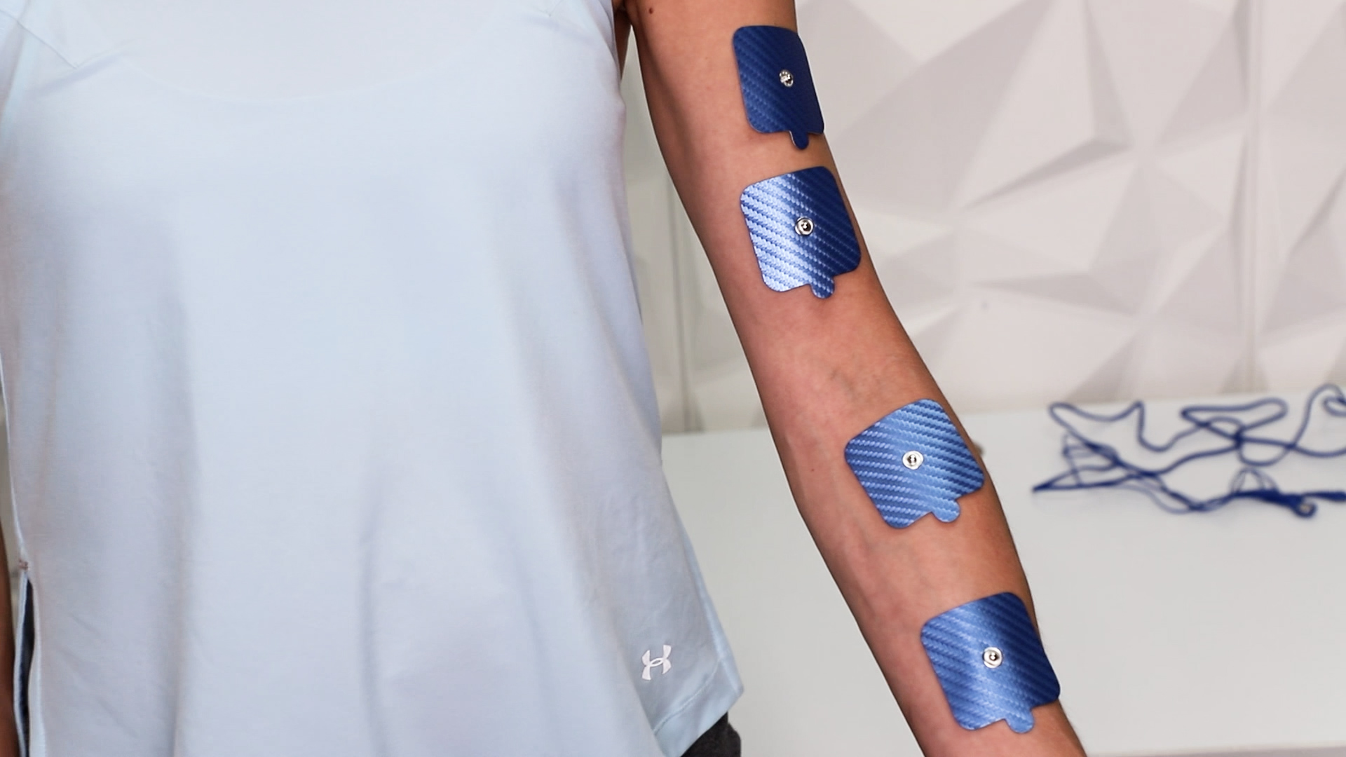 How to Use TENS Therapy for Arm Pain Relief